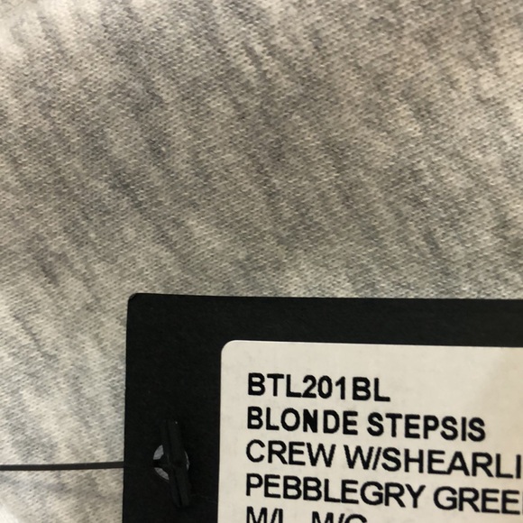 1 LEFT❗️🌟NEW BLONDE STEPSIS CREW W GREEN LOGO PEBBLE GREY - Picture 5 of 6